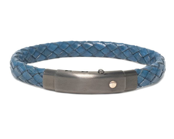 Brazalete de piel con acero