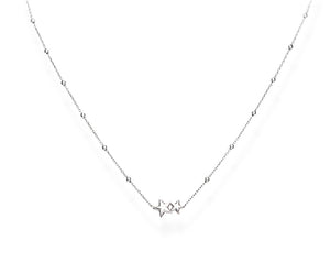 Collar de plata con estrellas.